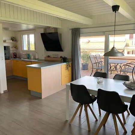 Bijou Hoefen By Interhome